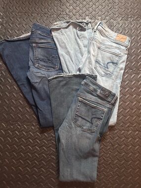 American Eagle Flare Jean Lot 4 long